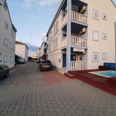 Aparthotel Marina Gromela Mirca  Luaran gambar
