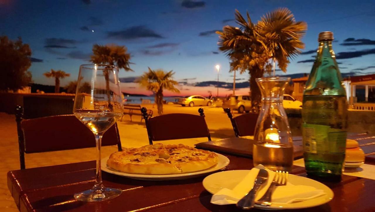 Aparthotel Marina Gromela Mirca  Luaran gambar